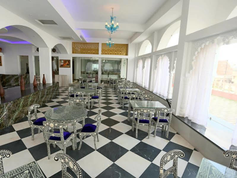 מלון Mewargarh Udaipur By Red Lion S מראה חיצוני תמונה